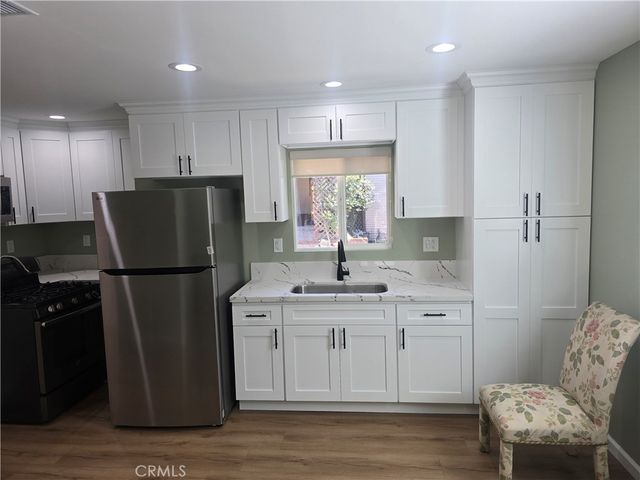 421 W Lexington, Glendale, CA 91203
