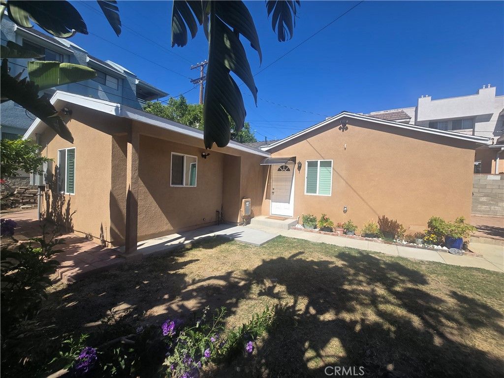 421 W Lexington, Glendale, CA 91203