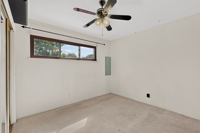 109 Camino De Las Crucitas, Santa Fe, NM 87501