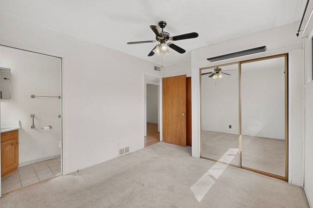 109 Camino De Las Crucitas, Santa Fe, NM 87501