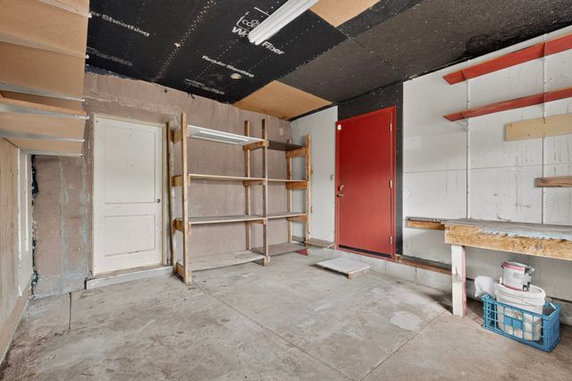 109 Camino De Las Crucitas, Santa Fe, NM 87501