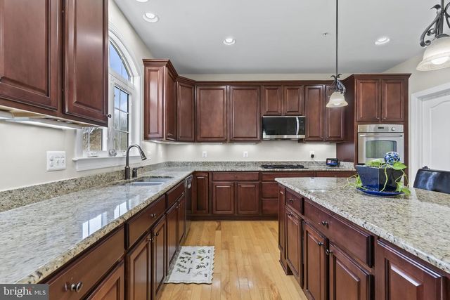 46976 PEMBROOKE ST, Lexington Park, MD 20653