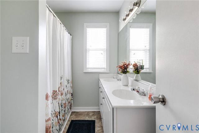 215 Jackson Ave, Sandston, VA 23150