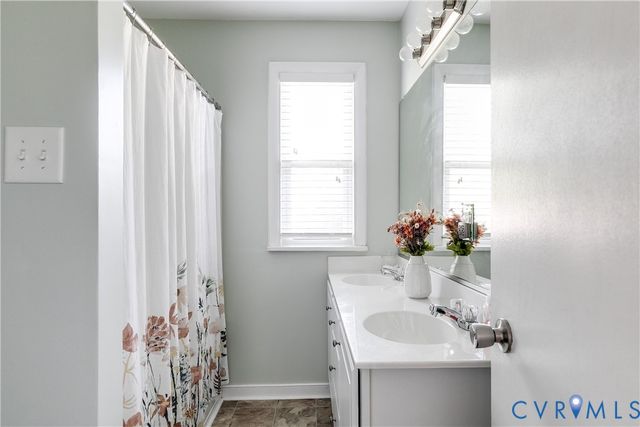 215 Jackson Ave, Sandston, VA 23150