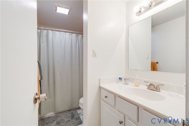 215 Jackson Ave, Sandston, VA 23150