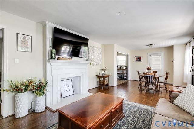 215 Jackson Ave, Sandston, VA 23150