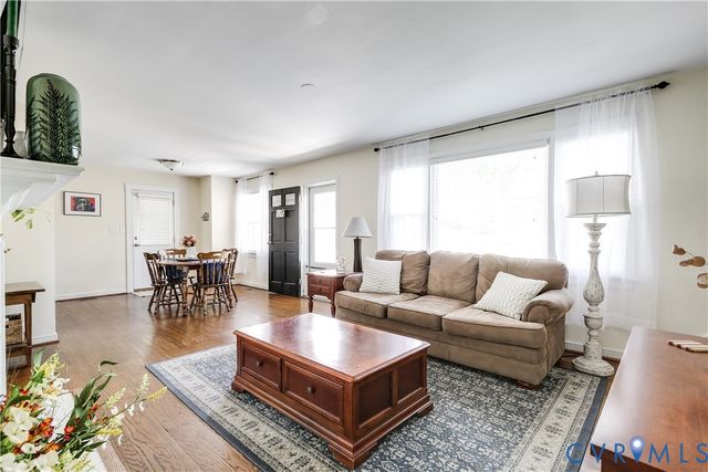 215 Jackson Ave, Sandston, VA 23150