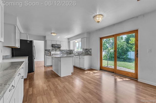 7000 Woonsocket Street, Canton Charter Township, MI 48187