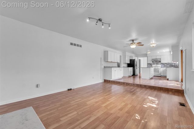 7000 Woonsocket Street, Canton Charter Township, MI 48187