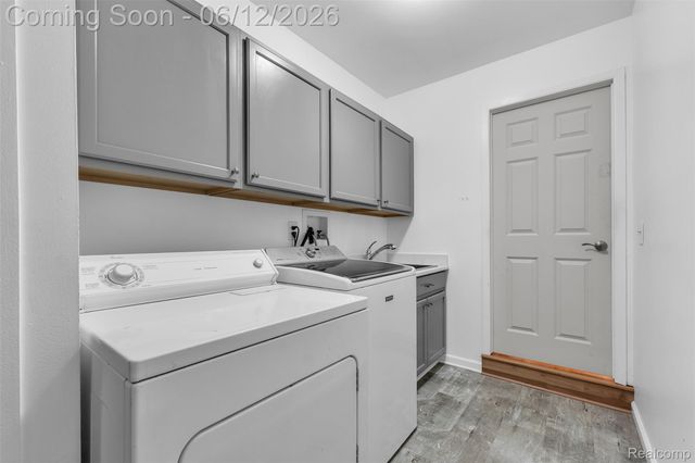 7000 Woonsocket Street, Canton Charter Township, MI 48187