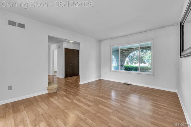7000 Woonsocket Street, Canton Charter Township, MI 48187