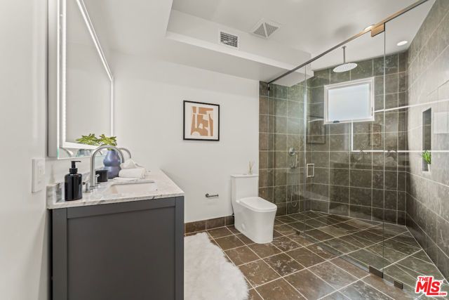 1825 Pandora Avenue 201, Los Angeles, CA 90025