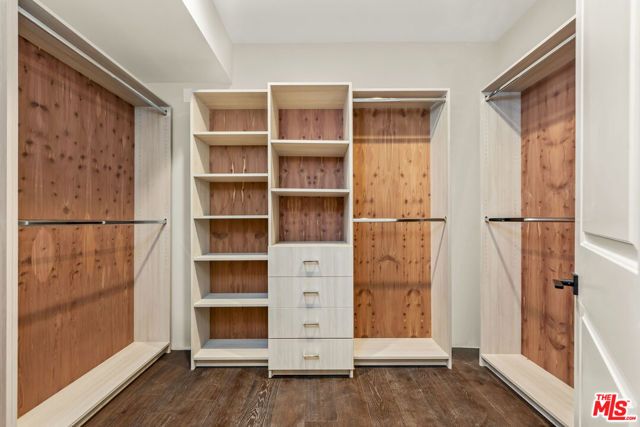 1825 Pandora Avenue 201, Los Angeles, CA 90025