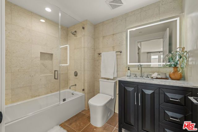 1825 Pandora Avenue 201, Los Angeles, CA 90025