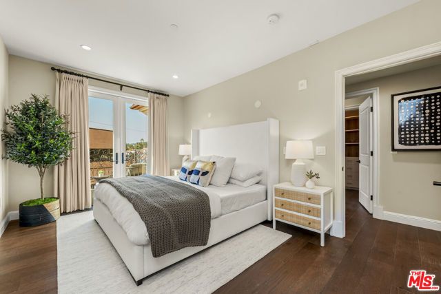 1825 Pandora Avenue 201, Los Angeles, CA 90025