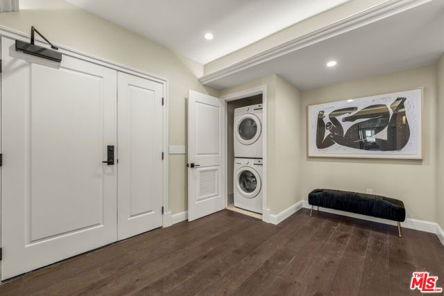 1825 Pandora Avenue 201, Los Angeles, CA 90025