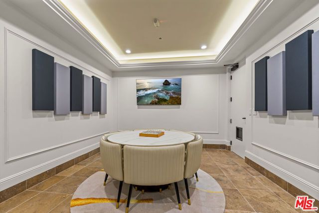 1825 Pandora Avenue 201, Los Angeles, CA 90025