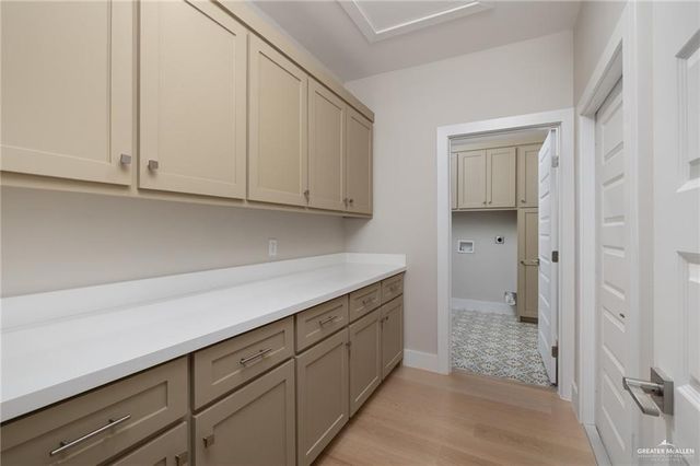 2615 Windsor Street, Edinburg, TX 78541