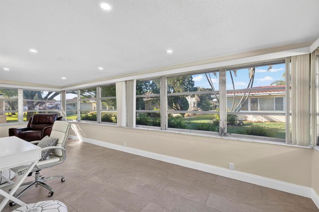 4361 NW 12th Drive NW, Deerfield Beach, FL 33064
