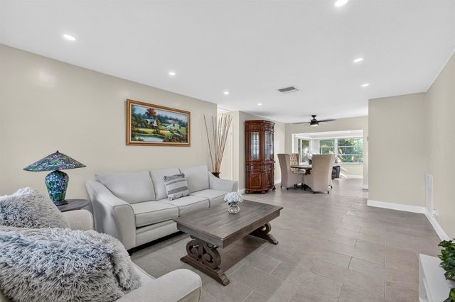 4361 NW 12th Drive NW, Deerfield Beach, FL 33064