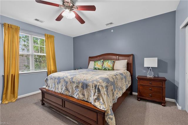 912 Southmoor Dr Unit 202, Virginia Beach, VA 23455