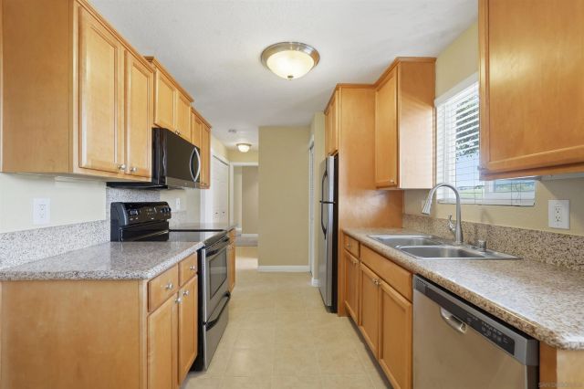 1490 Naranca Ave., El Cajon, CA 92021