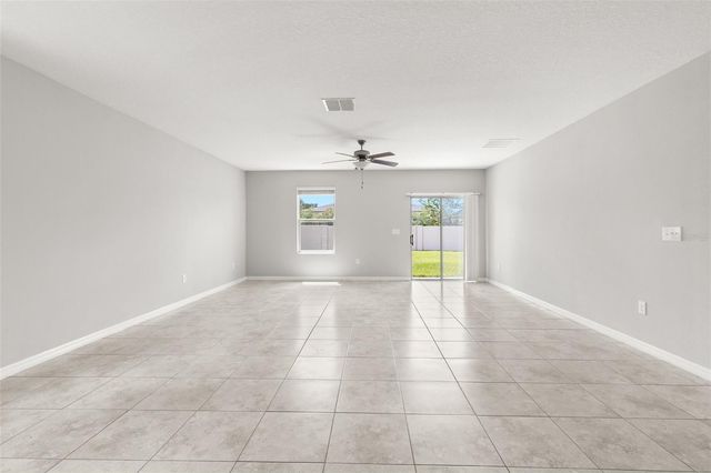 5061 WHITE CHICORY DRIVE, Apollo Beach, FL 33572