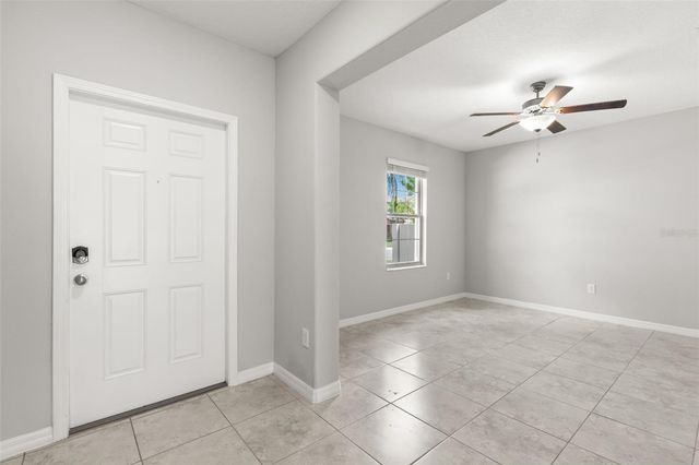 5061 WHITE CHICORY DRIVE, Apollo Beach, FL 33572