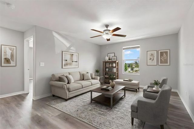 5061 WHITE CHICORY DRIVE, Apollo Beach, FL 33572