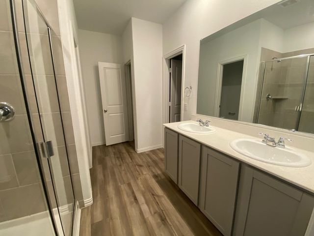 1709 Lake Grove Drive, Little Elm, TX 75068