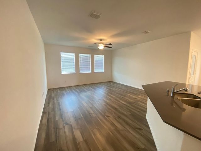 1709 Lake Grove Drive, Little Elm, TX 75068