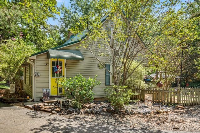 242 Whitney Boulevard, Lake Lure, NC 28746