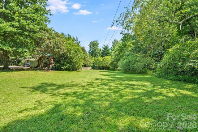 242 Whitney Boulevard, Lake Lure, NC 28746