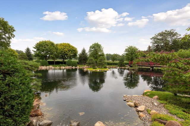 9925 Nord Road, Bloomington, MN 55437