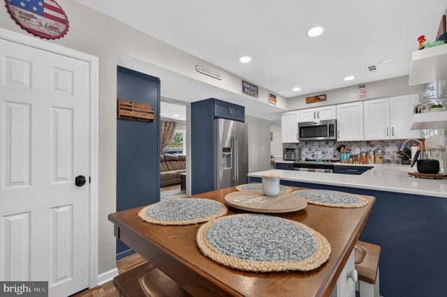 2111 SAINT FRANCIS ST, Wilmington, DE 19808