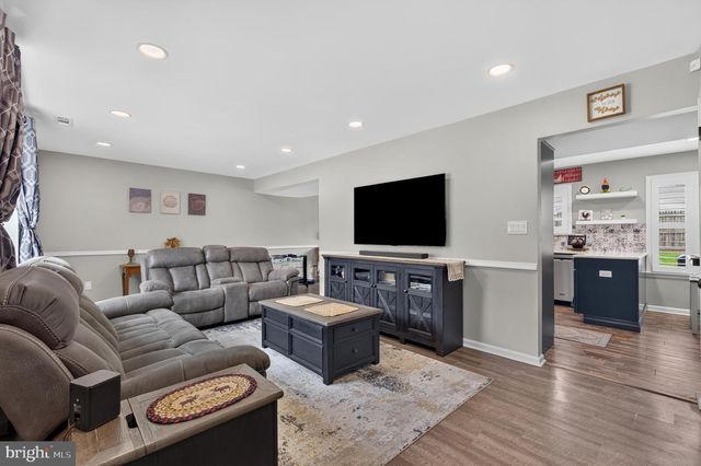 2111 SAINT FRANCIS ST, Wilmington, DE 19808
