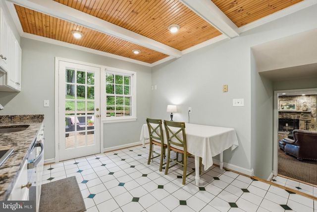 12112 WHIPPOORWILL LN, Rockville, MD 20852