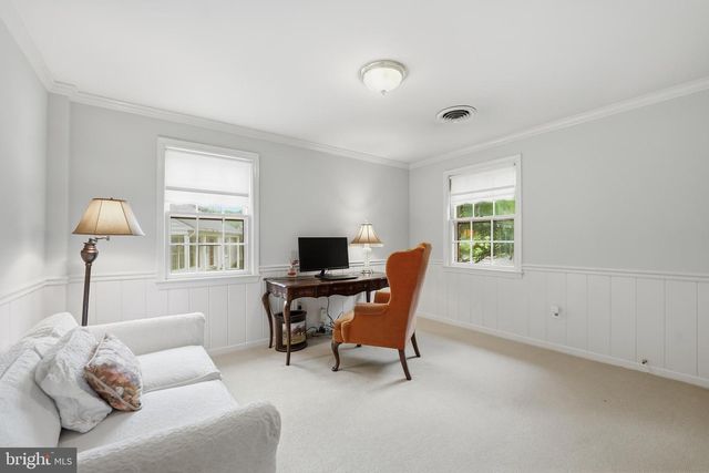 12112 WHIPPOORWILL LN, Rockville, MD 20852