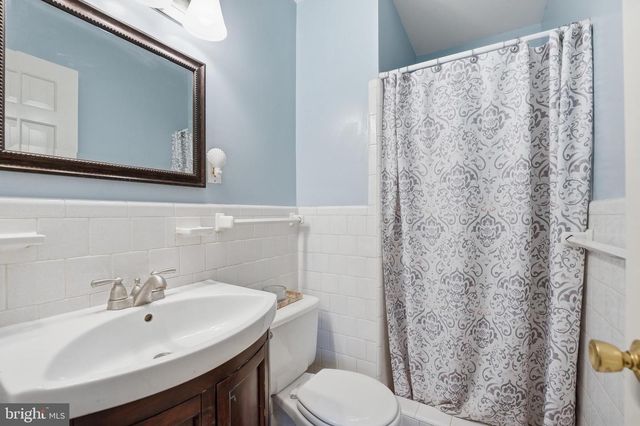 12112 WHIPPOORWILL LN, Rockville, MD 20852