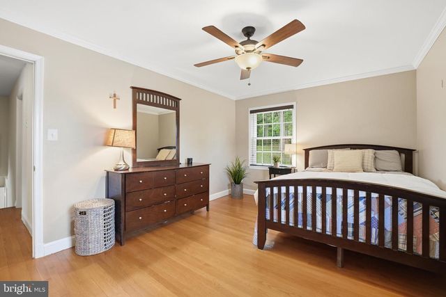 12112 WHIPPOORWILL LN, Rockville, MD 20852