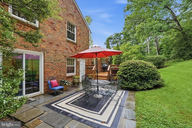 12112 WHIPPOORWILL LN, Rockville, MD 20852