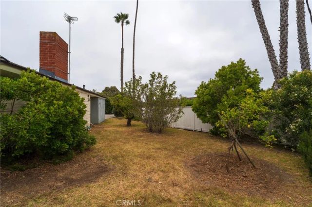 401 Yarmouth Rd, Palos Verdes Estates, CA 90274