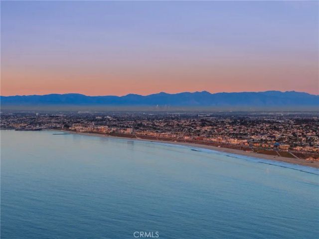 401 Yarmouth Rd, Palos Verdes Estates, CA 90274
