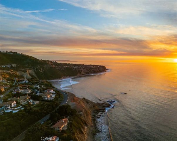 401 Yarmouth Rd, Palos Verdes Estates, CA 90274