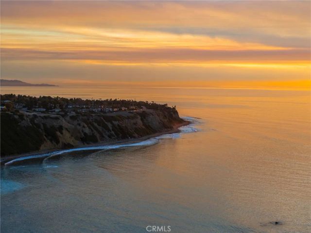401 Yarmouth Rd, Palos Verdes Estates, CA 90274