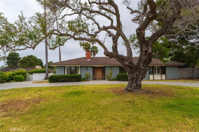 401 Yarmouth Rd, Palos Verdes Estates, CA 90274