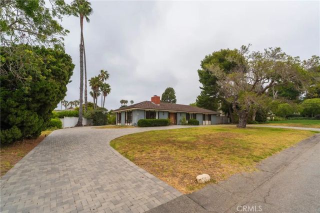 401 Yarmouth Rd, Palos Verdes Estates, CA 90274