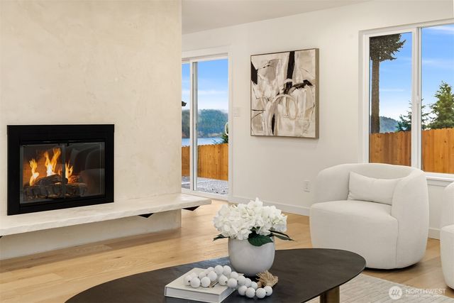 11203 Hallstrom Drive NW, Gig Harbor, WA 98332