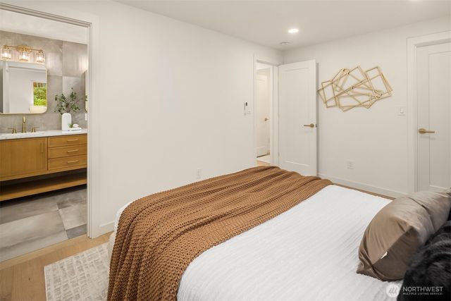 11203 Hallstrom Drive NW, Gig Harbor, WA 98332