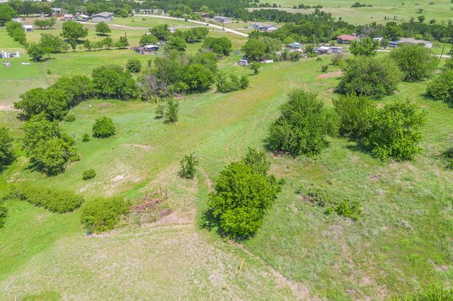 368 Private Road 4443, Rhome, TX 76078
